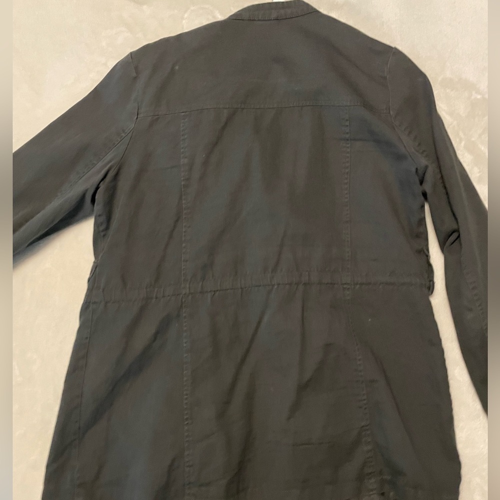 Lightweight jacket - Picture 4 of 4